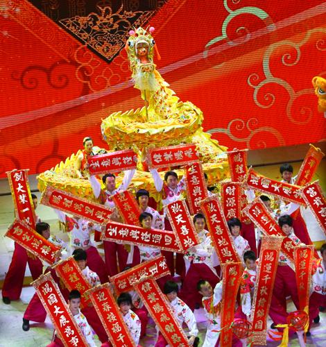 For hundreds of millions of families, watching CCTV Spring Festival gala, or Chun Wan, has long been a Lunar New Year ritual, along with eating dumplings and setting off fireworks. A gala performance brings in the new year