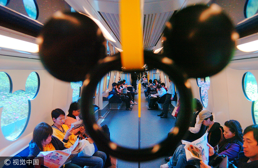 A piece of Hong Kong: Getting around