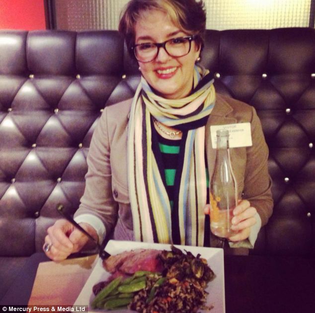 美國(guó)一女子愛(ài)挑戰(zhàn) 2013全年一日三餐僅吃星巴克食品