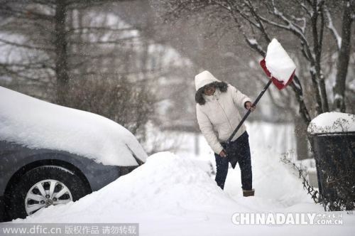 美國紐約遭遇史上最強暴風(fēng)雪