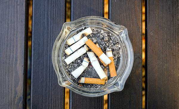 沒(méi)聽(tīng)過(guò)三手煙？那你肯定不知道它的危害有多大！