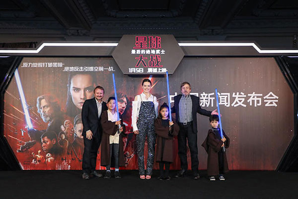 《星戰(zhàn)8》內(nèi)地票房不敵《前任3》 中國(guó)觀眾原力為何沒覺醒