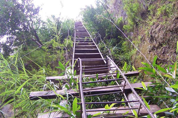 夠膽你就來：中國最驚險的戶外景點(diǎn)（組圖）