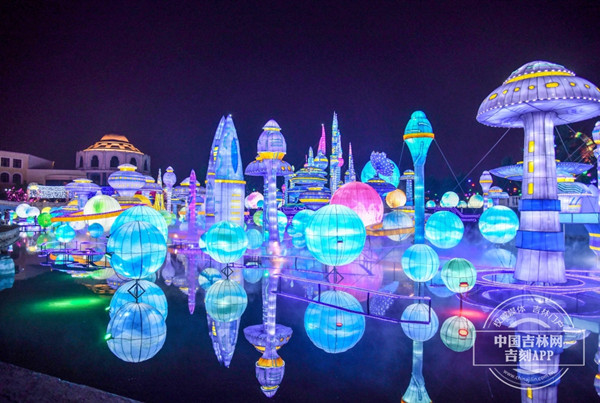 Lantern show lights up Changchun park