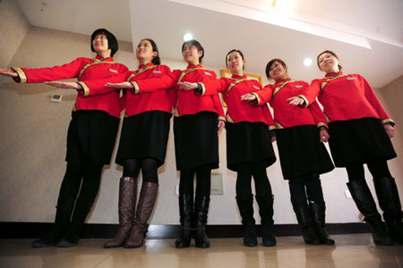 Learn hand language while dining