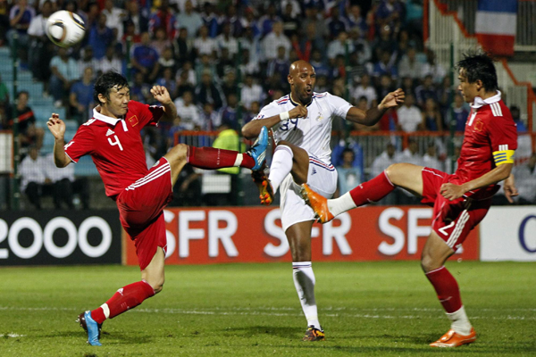 Shanghai Shenhua football club have reached an agreement with Chelsea to sign French striker Nicolas Anelka on a two-year deal. Shanghai Shenhua to sign Anelka on 2-year deal