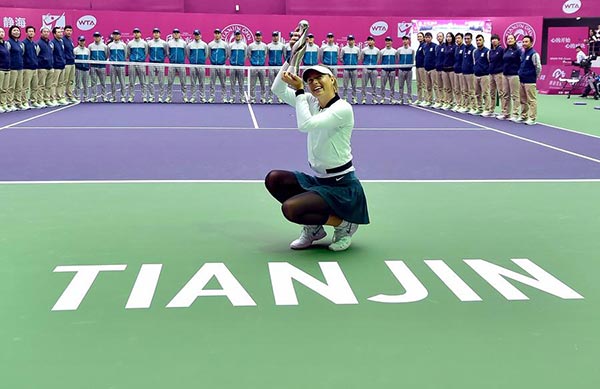 Sharapova wins her 1st title since doping ban